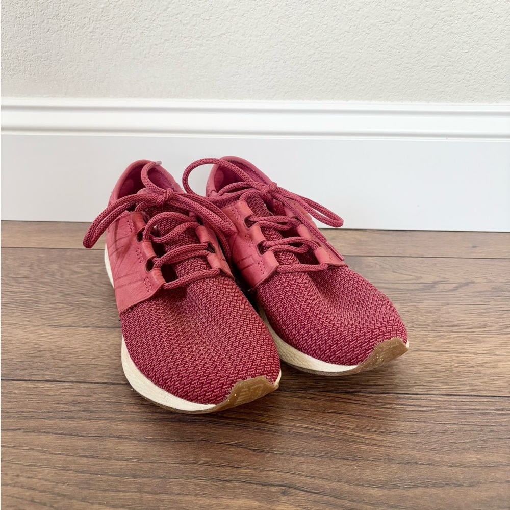 New Balance Women’s Sneakers 8